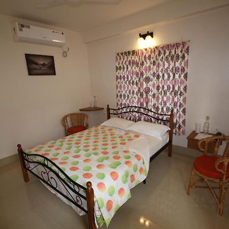 Upasana Eco Resort ボルプル エクステリア 写真