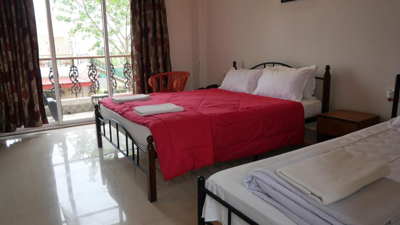 Upasana Eco Resort ボルプル エクステリア 写真