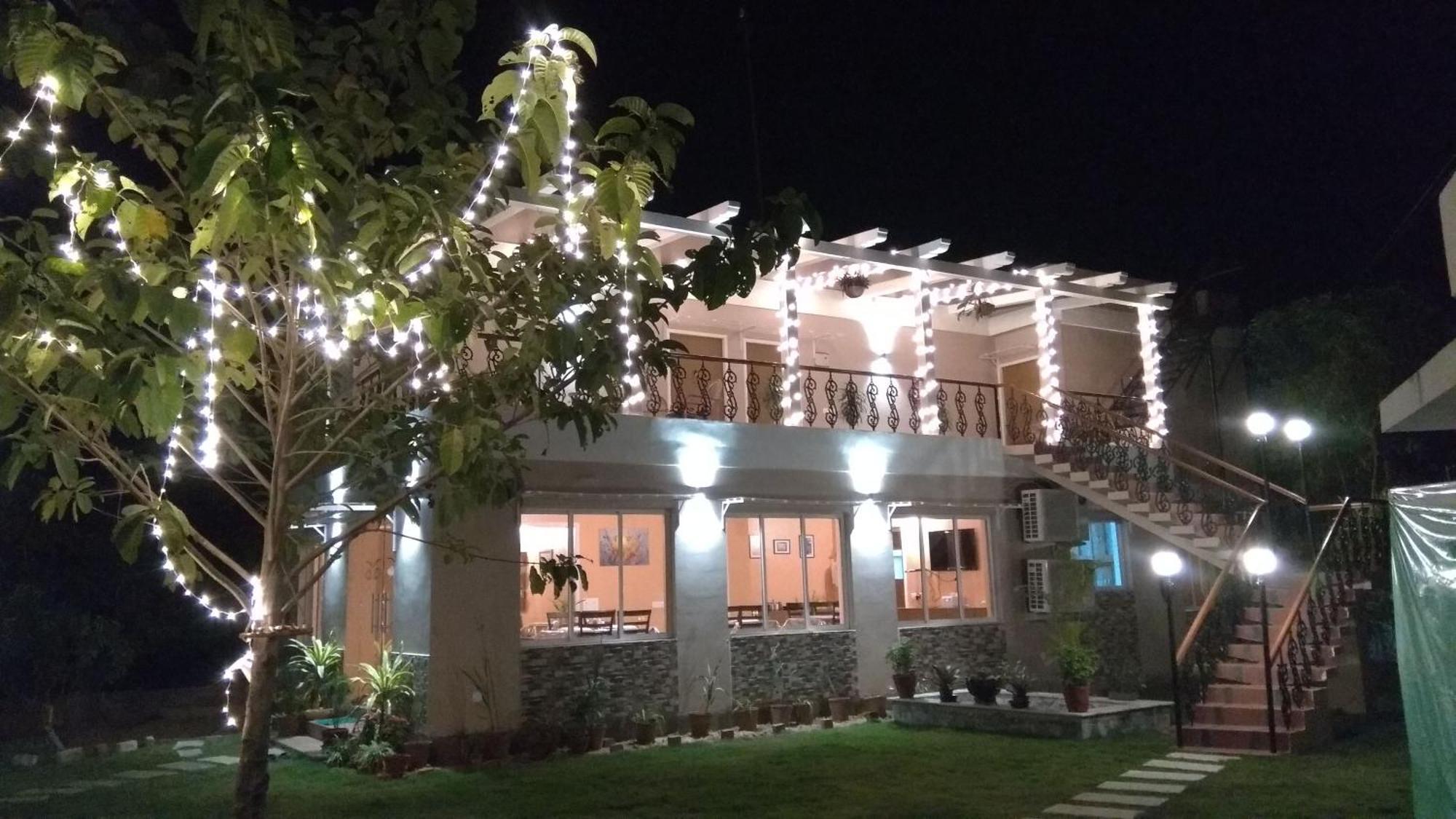 Upasana Eco Resort ボルプル エクステリア 写真
