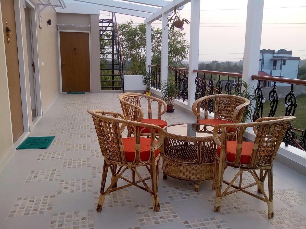 Upasana Eco Resort ボルプル エクステリア 写真