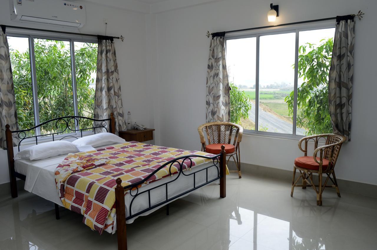 Upasana Eco Resort ボルプル エクステリア 写真