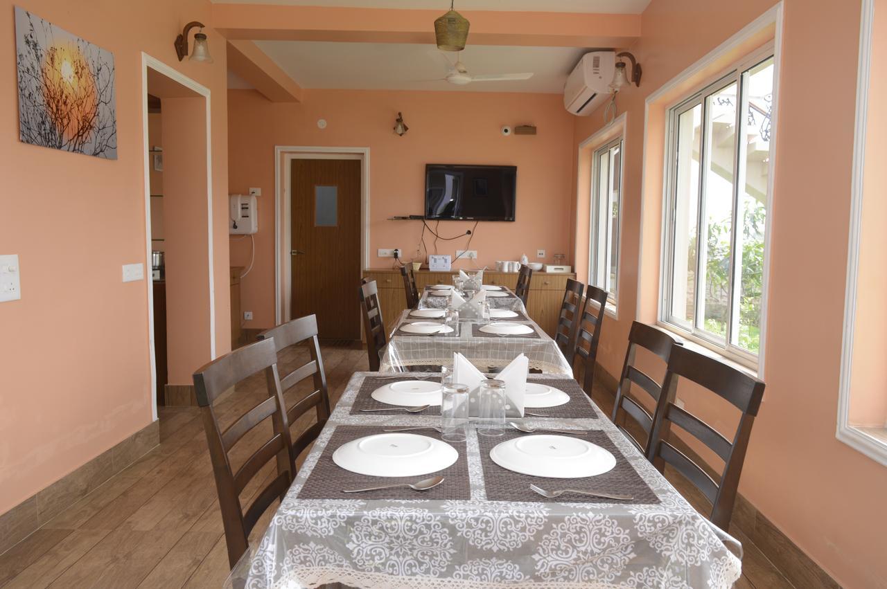Upasana Eco Resort ボルプル エクステリア 写真